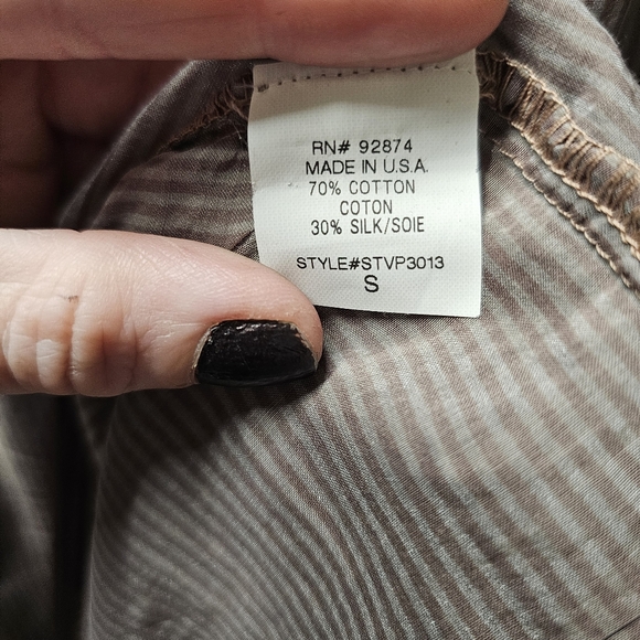 3/$25 Splendid Light Brown Silk Blend Striped Tie Neck Blouse size Small - Picture 4 of 4